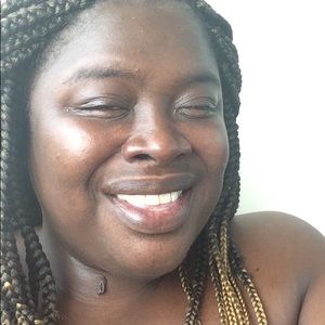 Meet your Posher, Nikisha